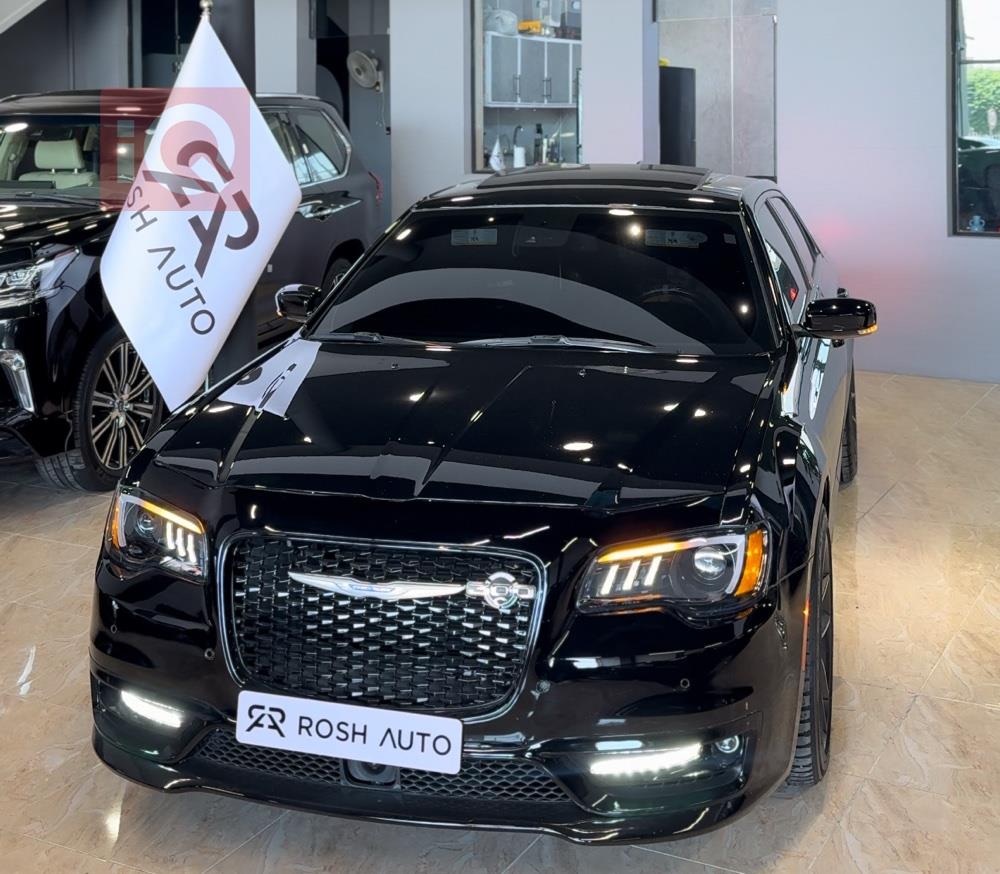 كرايسلر 300